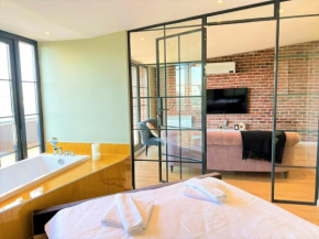 WONDER HOMES - Charming Designer Rooftop Terrace with Sea View, at Taksim
